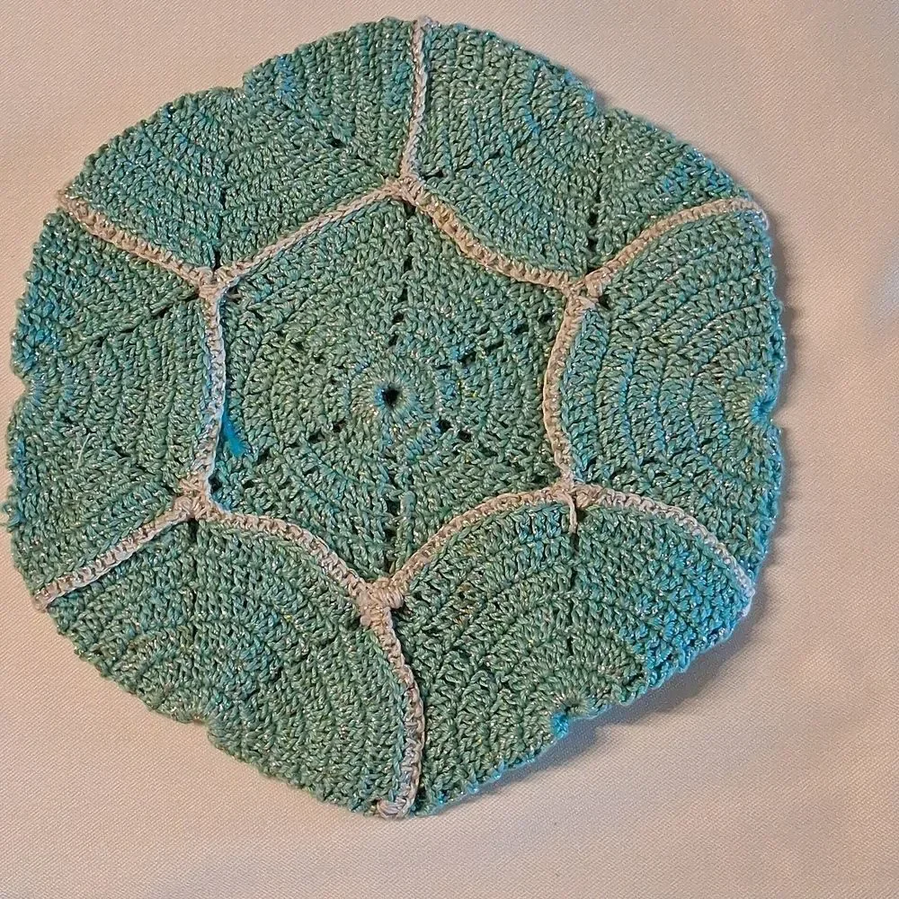 Purple Grape‎ Cluster Hand Crocheted Bottle Cap Hot Pad/ Coasters/potholder Set